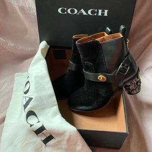 Coach Moto Tea Rose Velvet Leather Booties size 8.